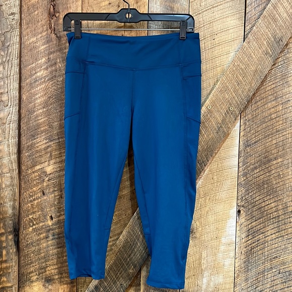 Marika Tek Cropped Leggings - Picture 1 of 7